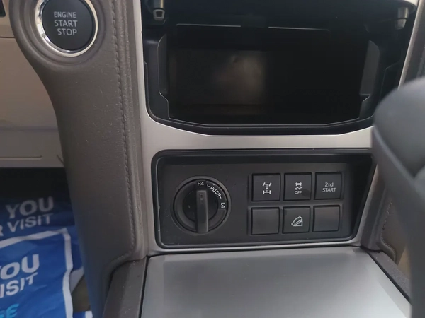 Toyota Prado GXR 2022, GCC Specs service alfuttaim