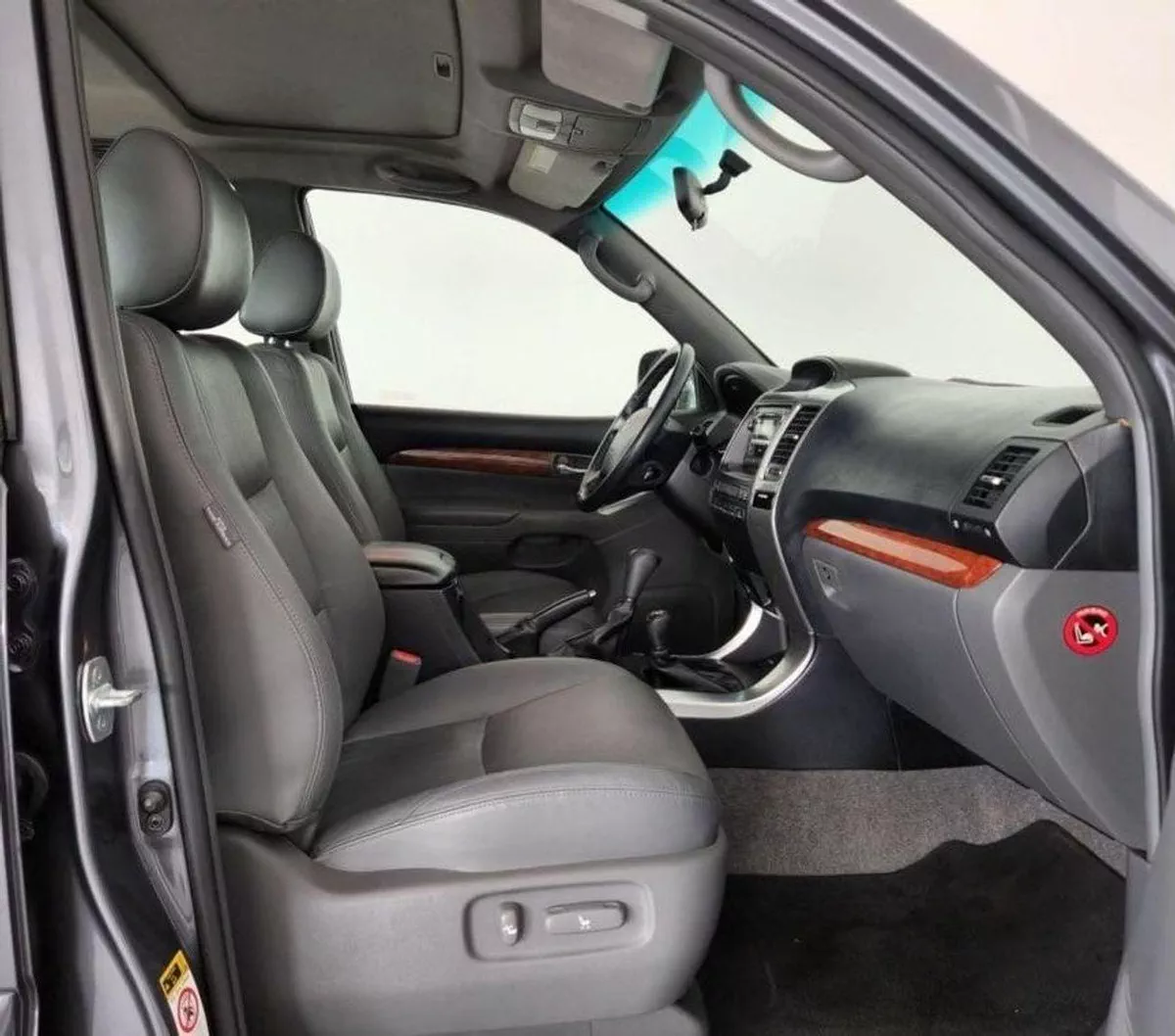 Toyota Prado VX TOP LTH VX LIMITED V6 4.0L-6CYL - FULL OPTION - ORIGINAL CONDITION - COMPLETE AGENCY MAINTAINED A-7-0