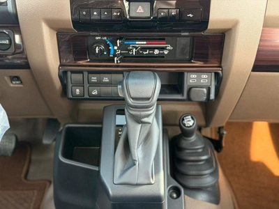 Toyota Land Cruiser Pick Up 2026 LC79 Double Cabin 4,0L petrol Full option Oman spec-9
