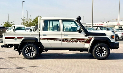 Toyota Land Cruiser Pick Up 2026 LC79 Double Cabin 4,0L petrol Full option Oman spec-16