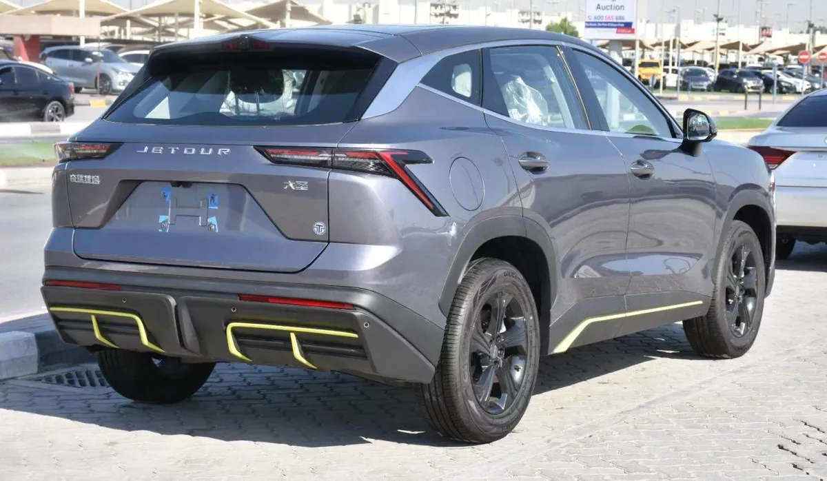 JETOUR DASHING 1.5 TURBO 2025 | GREY-3-3