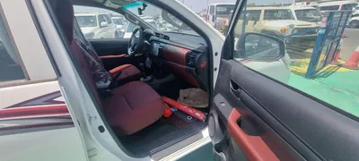 New 2026 Toyota Hilux – White Edition-7