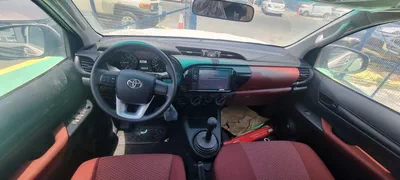New 2026 Toyota Hilux – White Edition-2