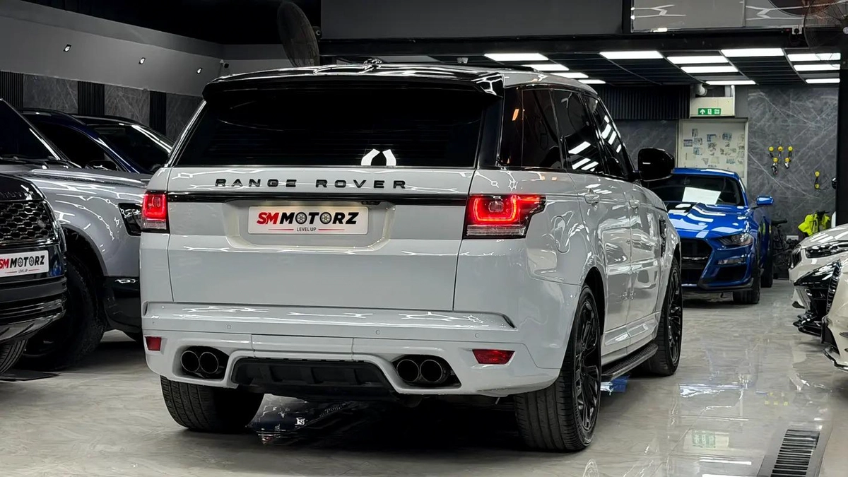 Land Rover Range Rover Sport HST 2016 GCC Specs Warranty and Finance Available-5-5