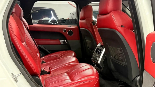 Land Rover Range Rover Sport HST 2016 GCC Specs Warranty and Finance Available
