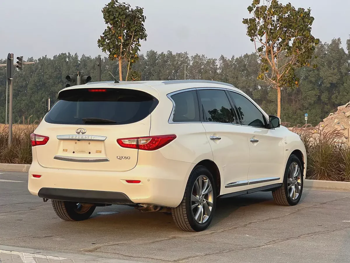 Infiniti QX60 2015 Comfort GCC Specs-13-13