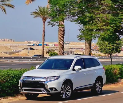 865-Monthly l GCC l 4wd, Cruise, Camera l Accident Free-0
