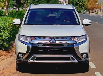 865-Monthly l GCC l 4wd, Cruise, Camera l Accident Free-2
