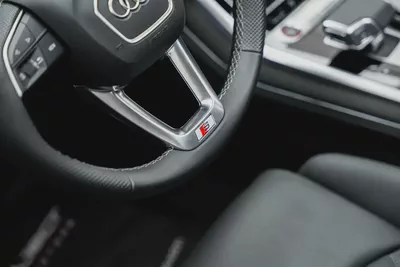 2025 Audi SQ7 4.0 TFSI quattro · Warranty · Service Contract-11