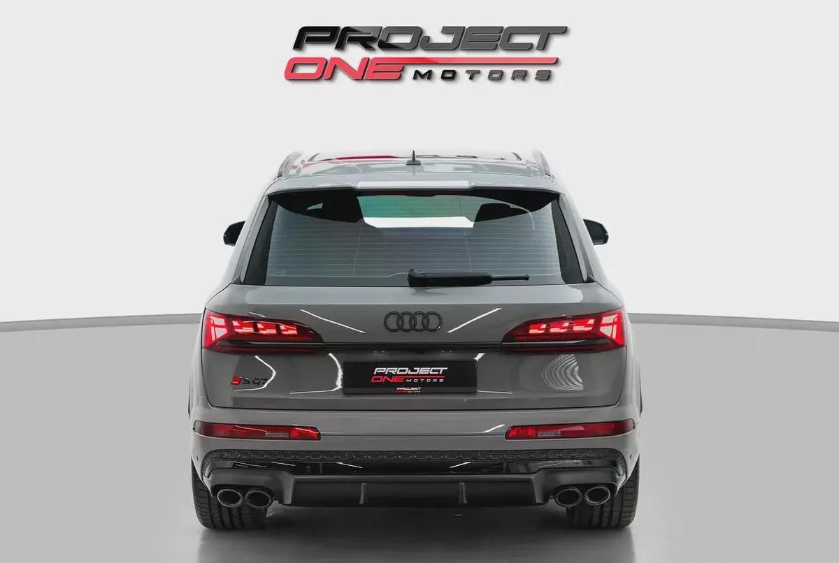 2025 Audi SQ7 4.0 TFSI quattro · Warranty · Service Contract-4-4