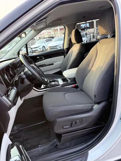 Kia Carnival EX-5