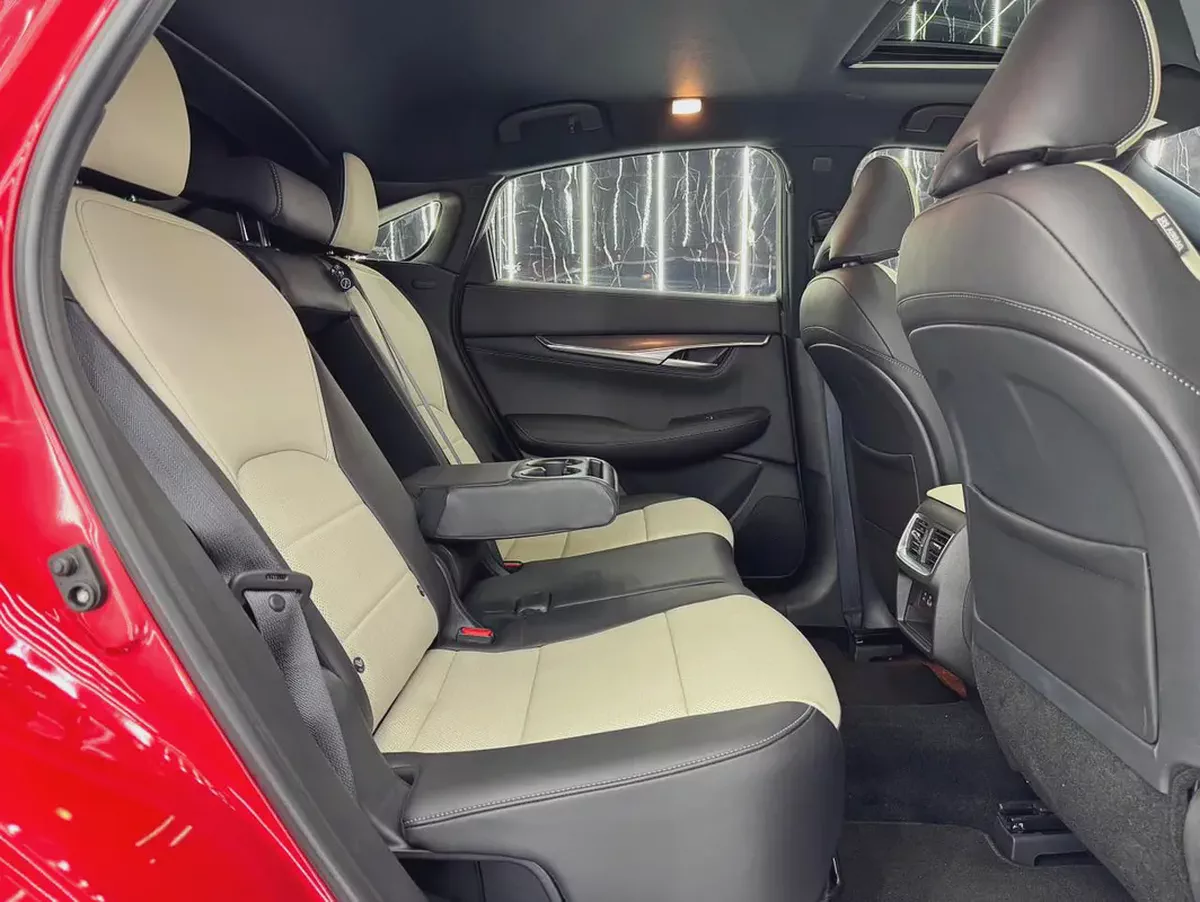 Infiniti QX55 LUXE | GCC | Low Mileage | Original Paint | 5 years Warranty and service contract-17-17
