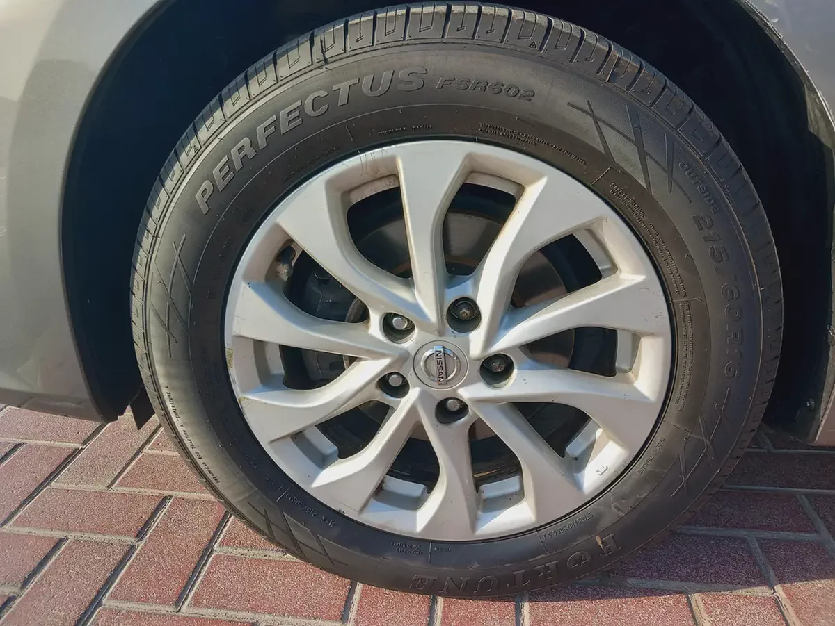Nissan sentra 2018 Model Perfect Condition Mid Options Smoothly Drive-14-14