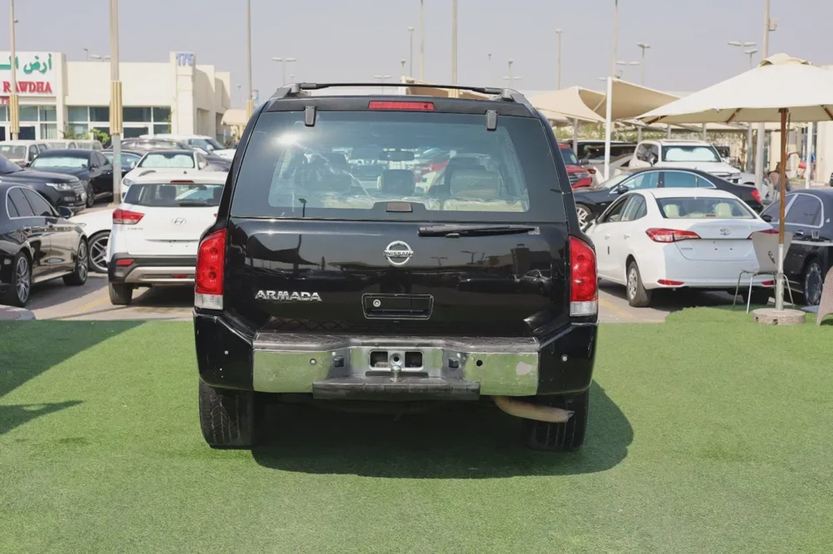 Used Nissan Armada 5.6 Platinum 2007-10-10