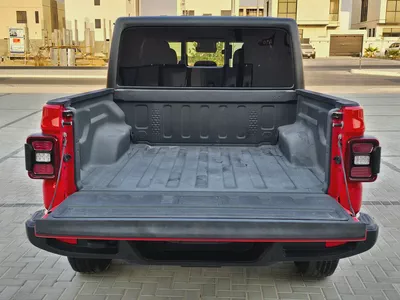 Jeep Gladiator Sport 2025 American Specs-16