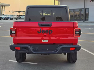 Jeep Gladiator Sport 2025 American Specs-1