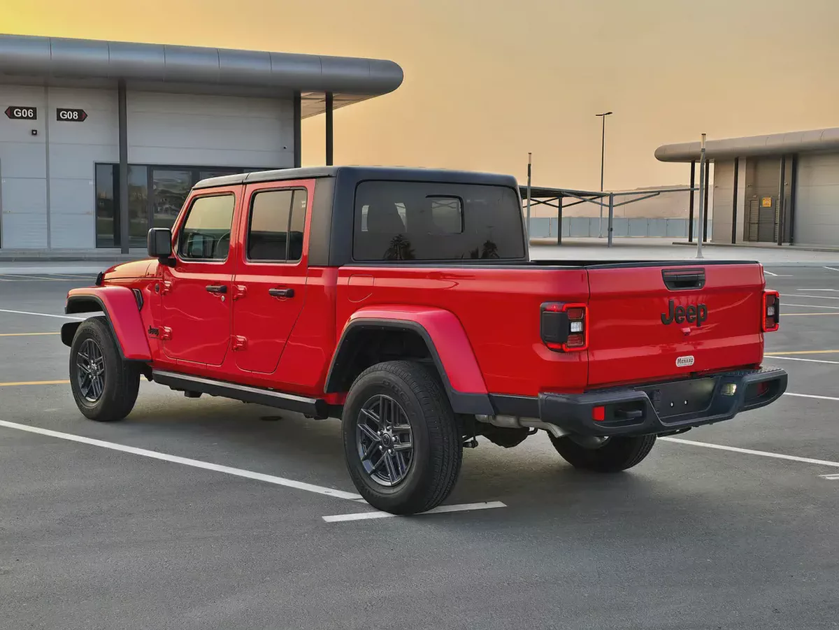 Jeep Gladiator Sport 2025 American Specs-3-3
