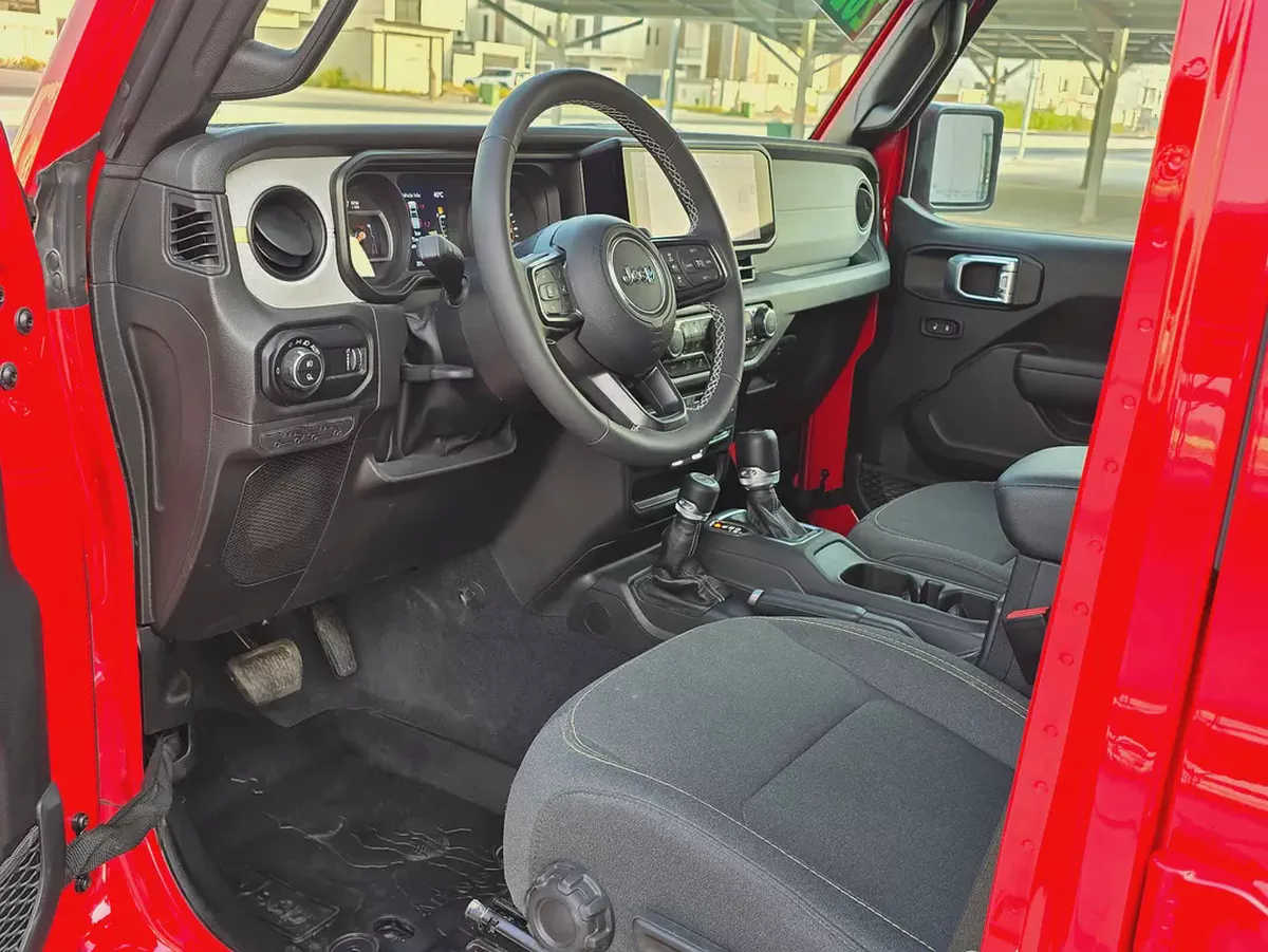 Jeep Gladiator Sport 2025 American Specs-7-7