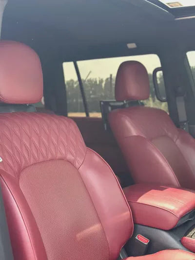 Nissan Patrol Platinum 2023 | V8 400hp | GCC | VIP Custom Interior | Starlight Ceiling-12