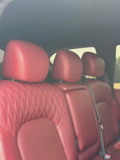 Nissan Patrol Platinum 2023 | V8 400hp | GCC | VIP Custom Interior | Starlight Ceiling-16