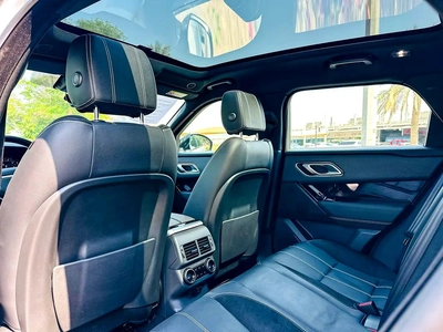 Very clean Land Rover Velar R-Dynamic-2