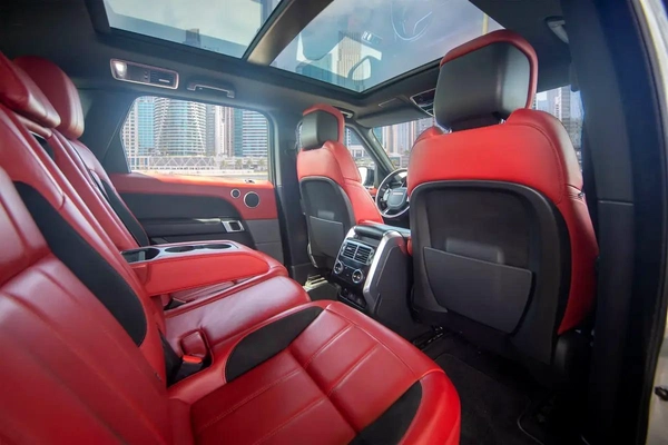 4,215 P.M | 0% Down-Payment | R.Rover Warranty | HSE Dynamic SuperCharged