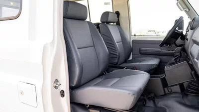Toyota Land Cruiser 70 LC 78 HARDTOP 2.8L MT 2.8 AT-12