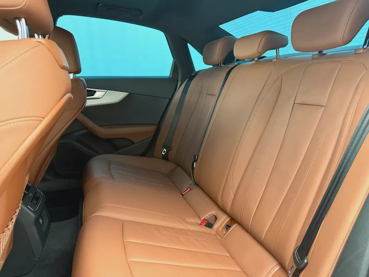 2023 Audi A4 35 TFSI S-line - GCC Specs - Great conditions-13-13