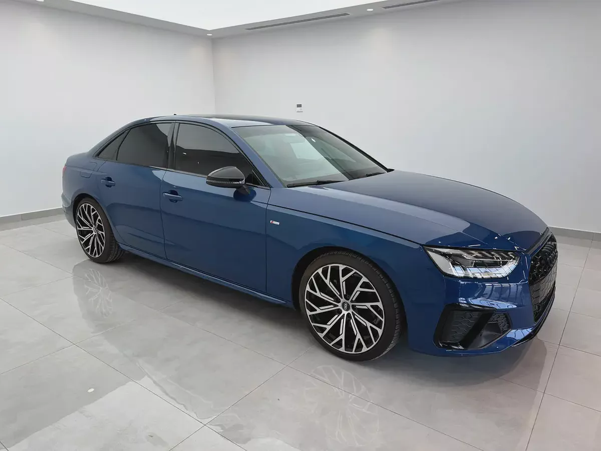 2023 Audi A4 35 TFSI S-line - GCC Specs - Great conditions-3-3