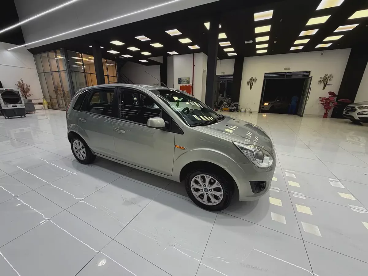 Ford Figo 2015 Base GCC Specs-2-2