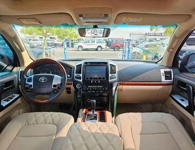 Toyota Land Cruiser GXR GR SPORT/V8 4.6L/2022 SHAPE/ BODY KIT/ FULL OPTION/ SPECIAL  COLOR/ EXPORT ONLY/LOT#60306-13