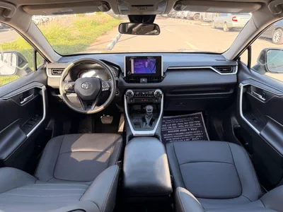 Toyota RAV4 XLE full option-5