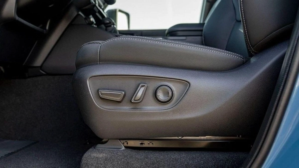 Toyota Prado Toyota Prado 2.4L Turbo Petrol First Edition 8A/T