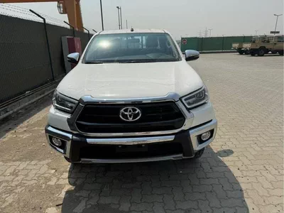 Toyota Hilux Toyota Hilux 2.7L Petrol AT Full Option MY2025-4