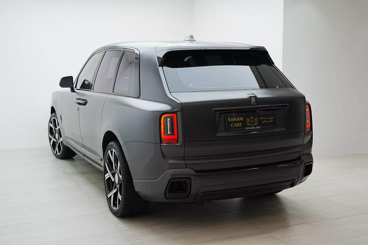 Rolls-Royce Cullinan Black Badge Facelift-19-19