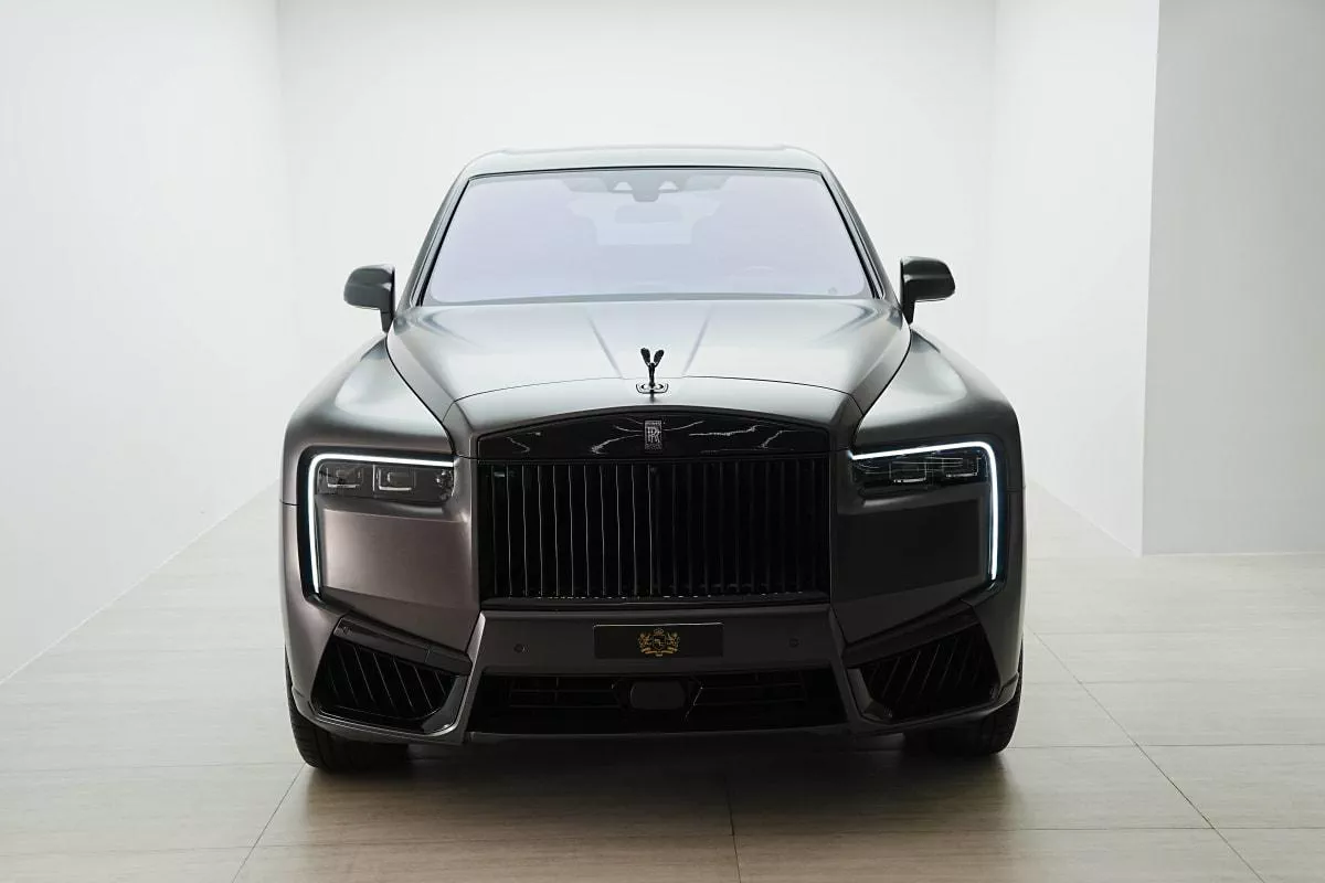 Rolls-Royce Cullinan Black Badge Facelift-5-5