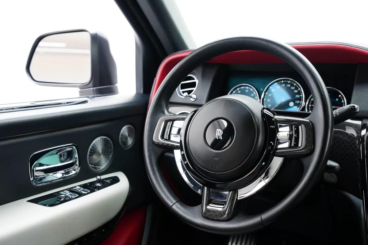 Rolls-Royce Cullinan Black Badge Facelift-13-13