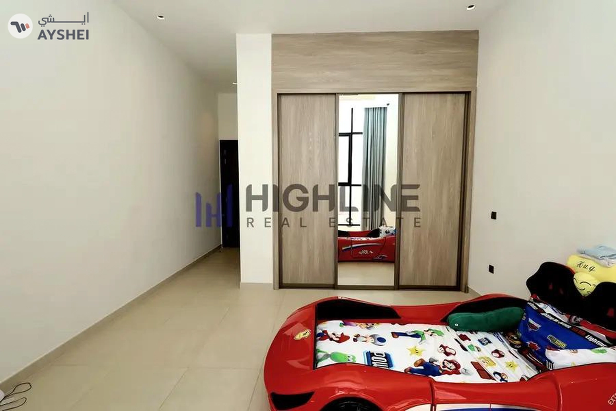 Luxury 5 Bedroom | Private Pool | Posh Localised Modern | Fully Furnished-16-16