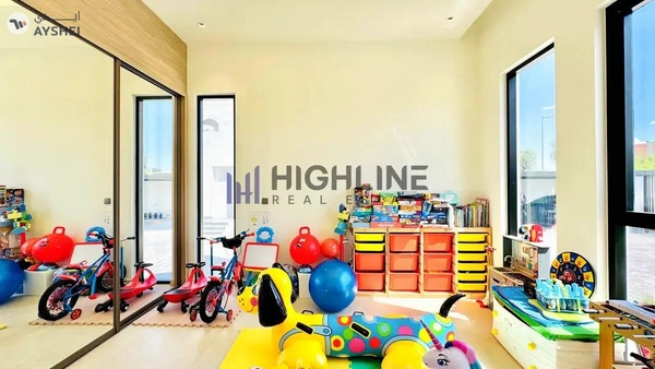 Luxury 5 Bedroom | Private Pool | Posh Localised Modern | Fully Furnished