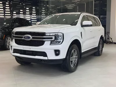 !! 2024 !! Ford | Everest | XLS | GCC | 7-Seater | Just 52000 Driven-0