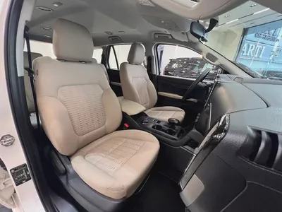 !! 2024 !! Ford | Everest | XLS | GCC | 7-Seater | Just 52000 Driven-9