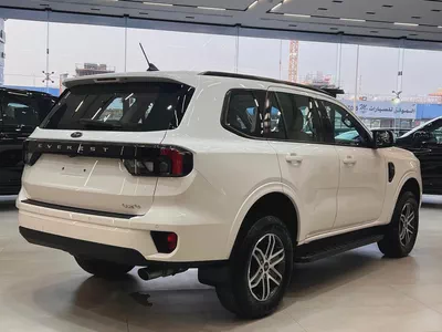 !! 2024 !! Ford | Everest | XLS | GCC | 7-Seater | Just 52000 Driven-2