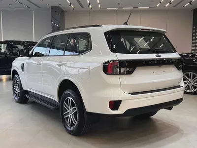 !! 2024 !! Ford | Everest | XLS | GCC | 7-Seater | Just 52000 Driven-3