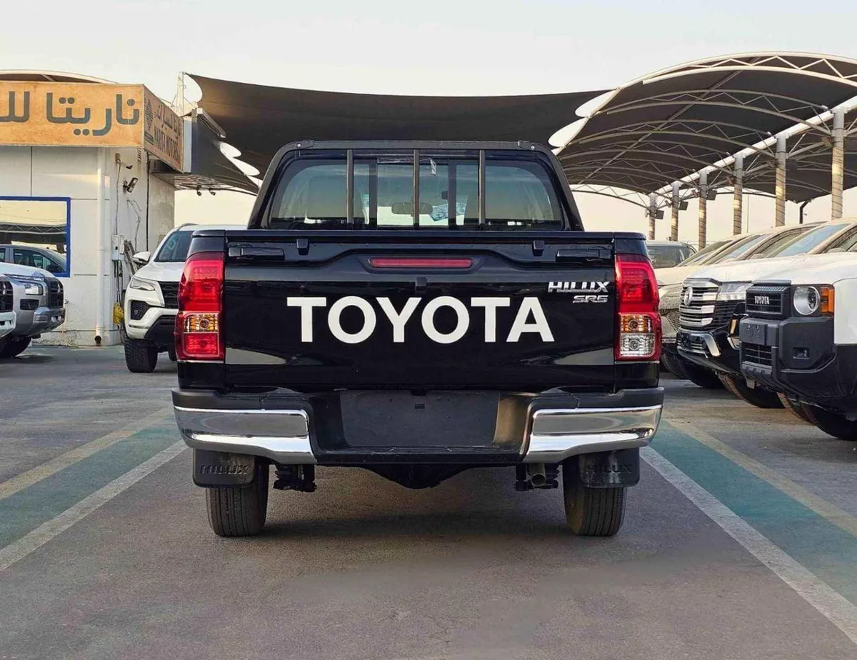 Toyota Hilux  SR5 NARROW BODY / 2.7L PETROL V4 A/T / REAL CAMERA WITH CHROME BUMPERS / (CODE # HP2F2)-3-0
