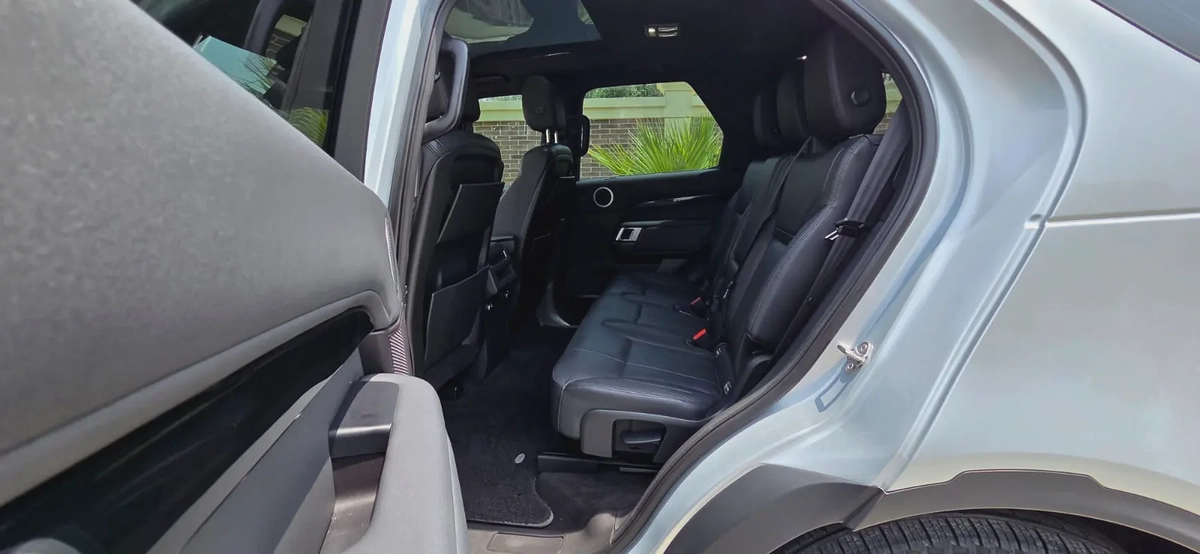 2017 Land Rover Discovery SE-Excellent Condition-Bank Finance Available-14-14