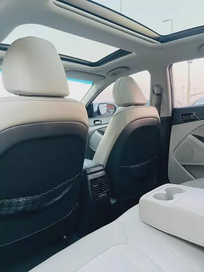 Kia Optima 2010 GCC | Well Maintained | Luxury Sedan |-10