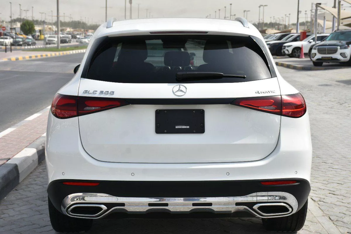 GLC300 4MATIC 2023 | WHITE LIKE-12-12