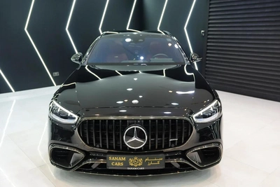 Mercedes-Benz S63 AMG E Performance-6