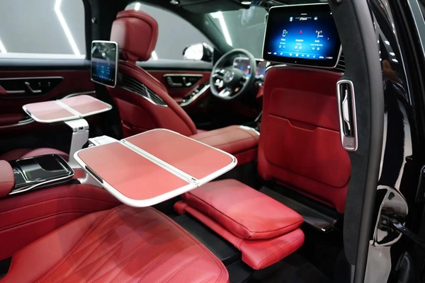 Mercedes-Benz S63 AMG E Performance