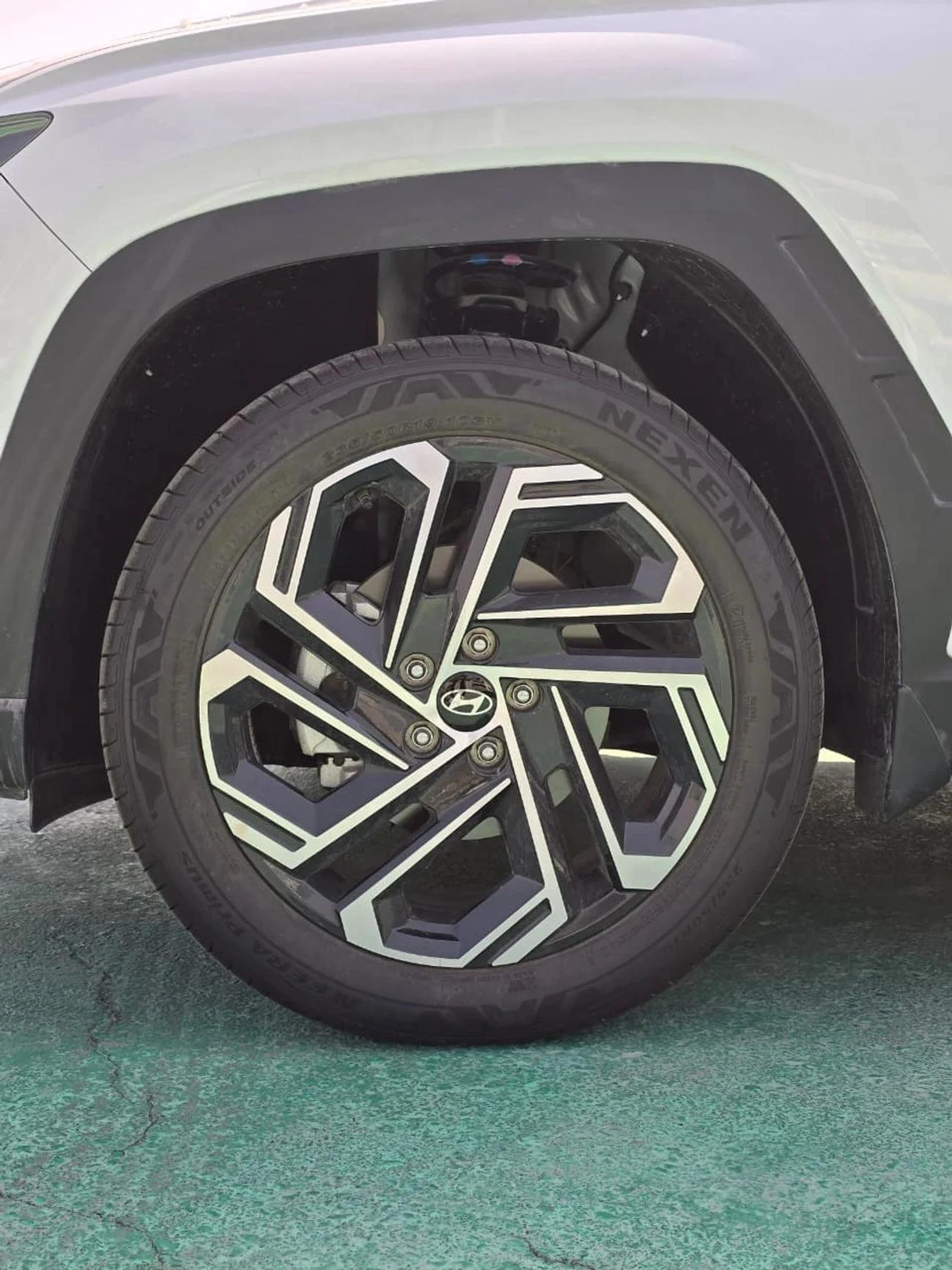 Hyundai Tucson 2.0L Smart (FWD)-6-6